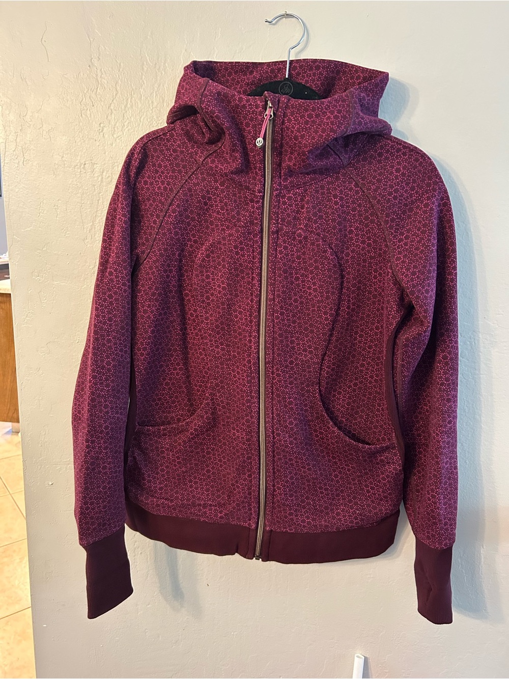 Lululemon Women’s Hooded Zip Jacket in Deep Berry pattern